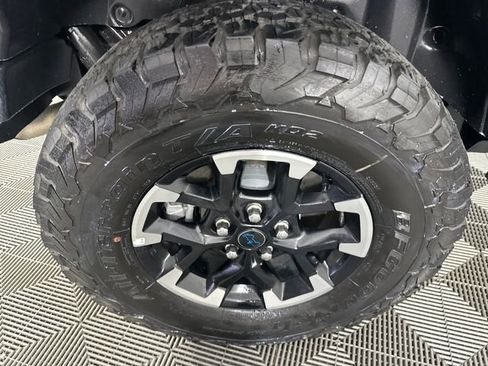 Used 2025 Jeep Wrangler Unlimited Rubicon 4xe w/ Convenience Group image 9