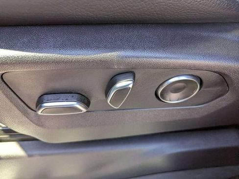 Used 2024 GMC Sierra 1500 Denali AWD/4WD image 13