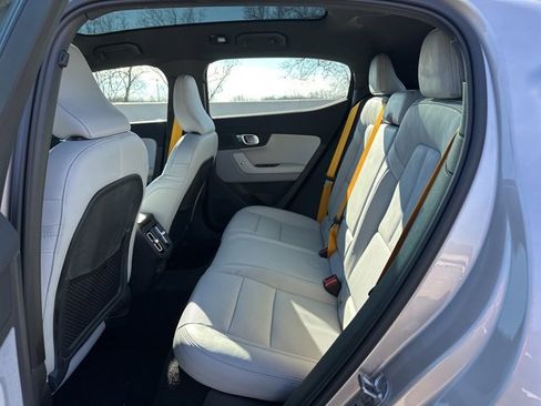 Used 2023 Polestar Polestar 2 w/ Pilot Pack image 11