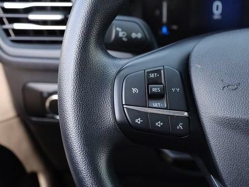 Certified 2025 Ford Escape Active FWD image 11