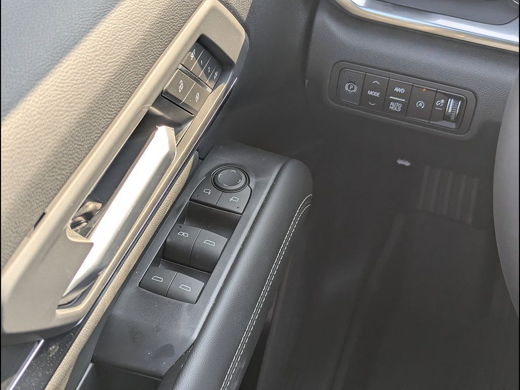 New 2027 GMC Terrain Elevation w/ Elevation Premium Package AWD/4WD image 20