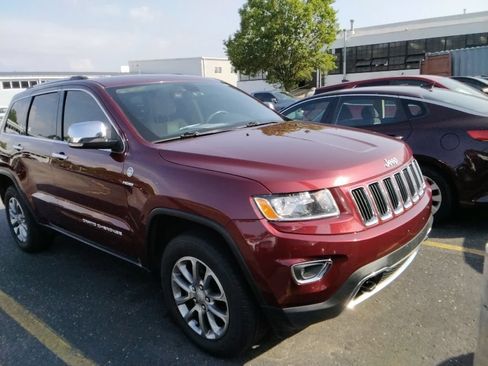 Used 2016 Jeep Grand Cherokee Limited w/ Trailer Tow Group IV AWD/4WD image 5