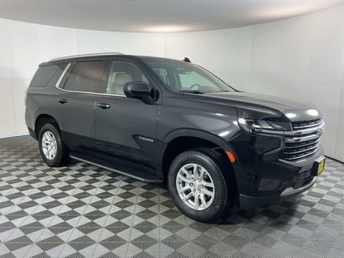 Used 2022 Chevrolet Tahoe LT image 3