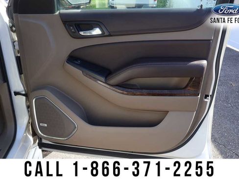 Used 2015 Chevrolet Suburban LT w/ Luxury Package RWD image 34