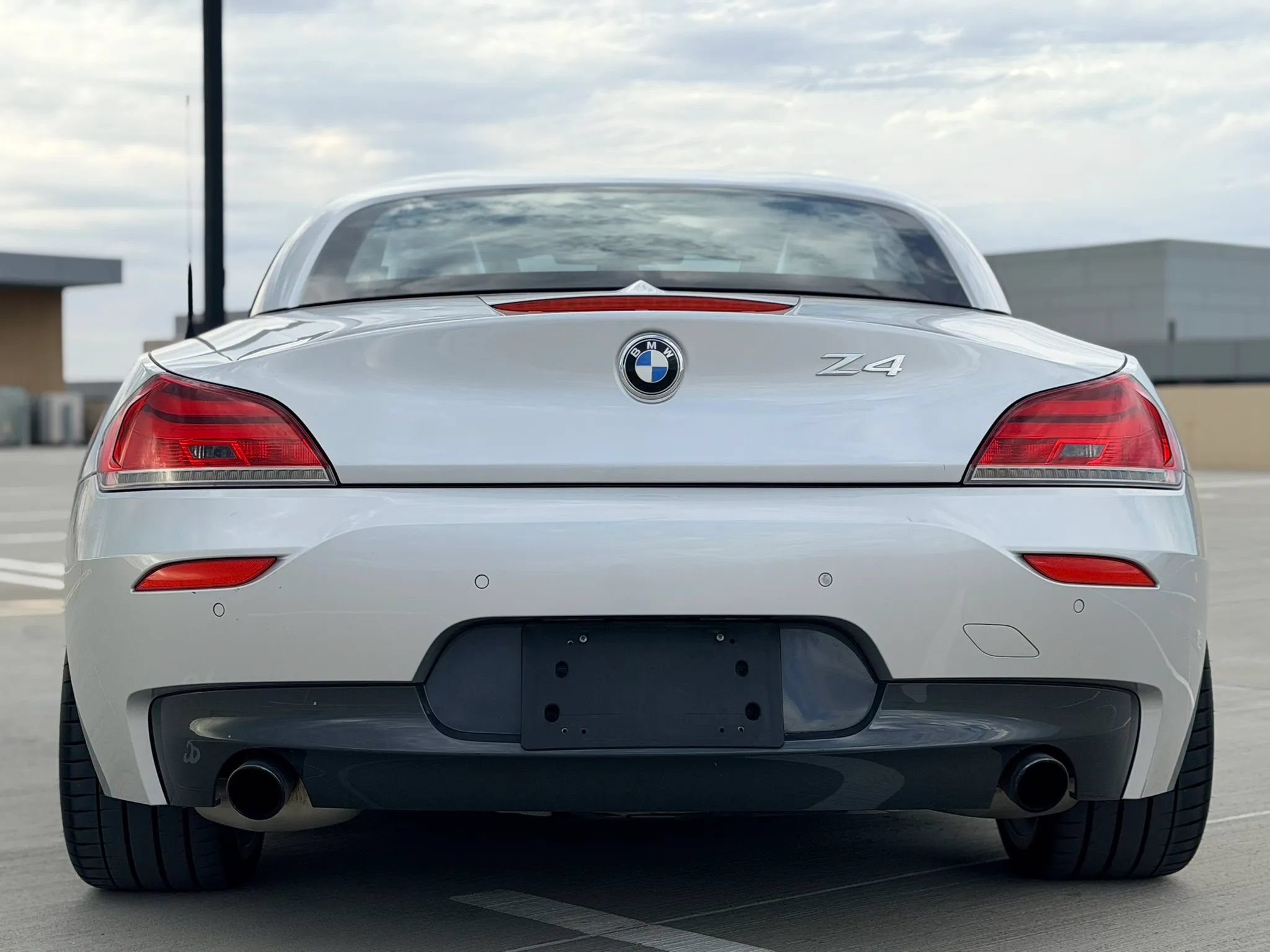 Used 2013 BMW Z4 sDrive35i RWD image 14