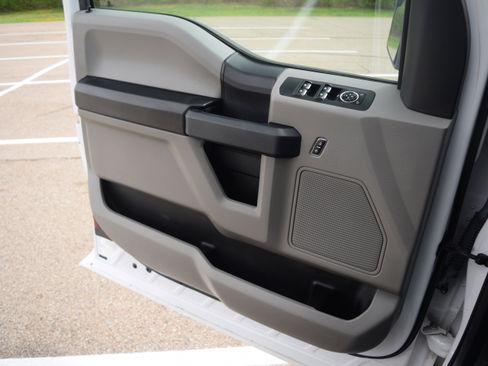 Used 2016 Ford F150 XL w/ XL Power Equipment Group RWD image 17