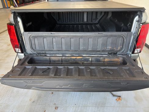 Certified 2023 Chevrolet Colorado LT w/ LT Convenience Package II image 20