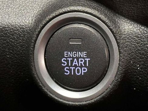 Used 2023 Hyundai Kona SEL w/ Winter Weather Package AWD/4WD image 32