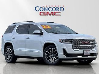 Used 2022 GMC Acadia Denali w/ Denali Ultimate Package video 2