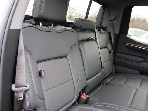 Used 2024 GMC Sierra 1500 Denali AWD/4WD image 15