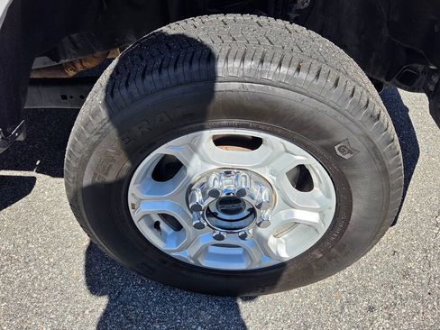 Used 2025 Ford F250 XLT AWD/4WD image 15