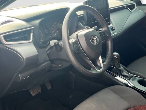 Used 2024 Toyota Corolla SE image 9