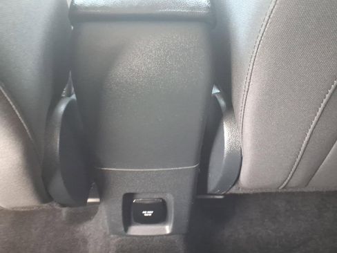 Used 2021 Ford EcoSport SE w/ SE Convenience Package FWD image 17