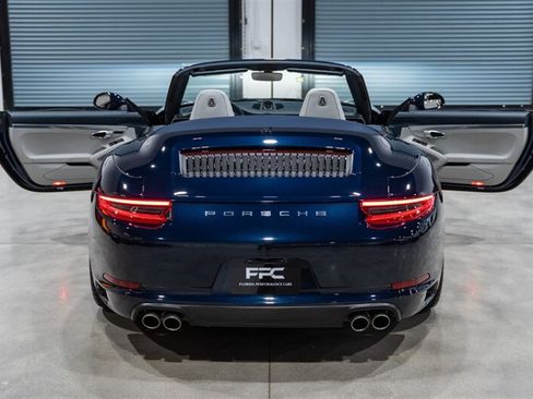 Used 2019 Porsche 911 Carrera S RWD image 38