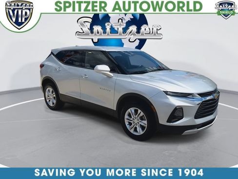 Used 2020 Chevrolet Blazer LT FWD image 2