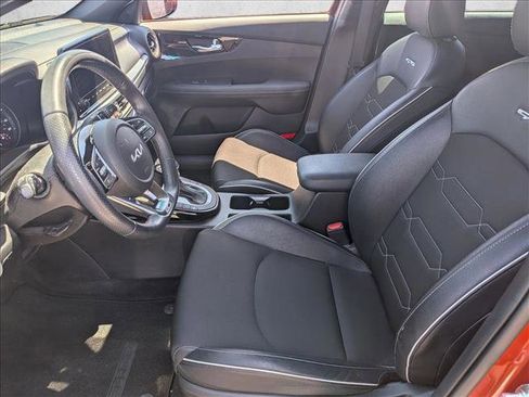 Used 2023 Kia Forte GT-Line w/ GT-Line Technology Package image 14