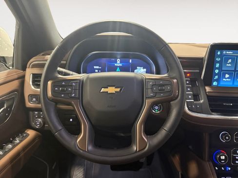 Used 2023 Chevrolet Tahoe High Country AWD/4WD image 13