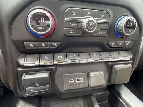 Certified 2023 Chevrolet Silverado 2500 High Country w/ LPO, Hitch Package AWD/4WD image 22