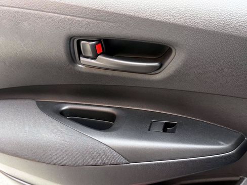 Used 2023 Toyota Corolla LE w/ Carpet Mat Package (TMS) FWD image 21
