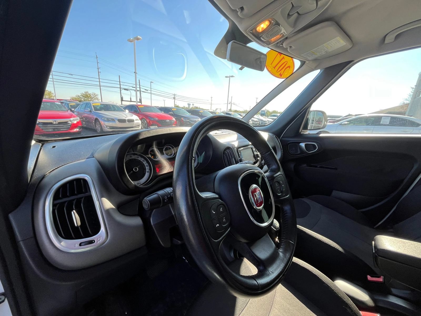 Used 2017 FIAT 500L Pop FWD image 27