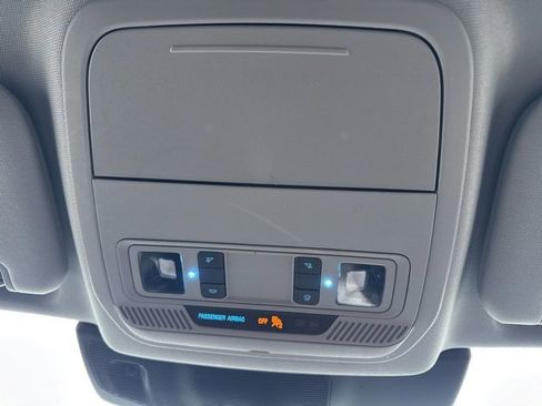 Used 2023 Ford Explorer XLT w/ Equipment Group 202A image 37