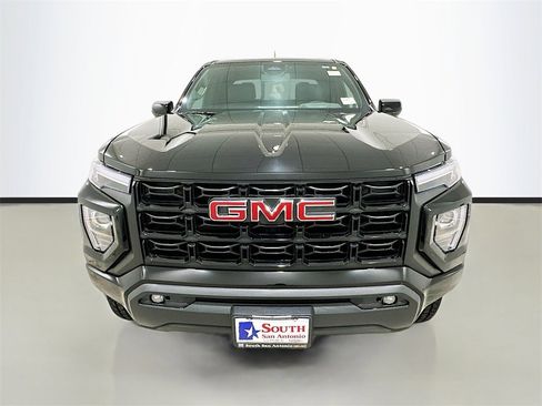 New 2025 GMC Canyon Elevation w/ Convenience Package image 2