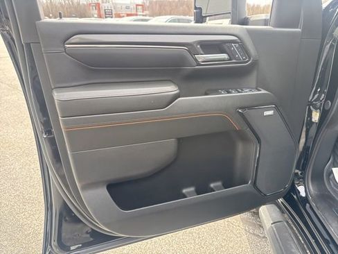 Certified 2024 GMC Sierra 2500 AT4 w/ AT4 Premium Plus Package AWD/4WD image 18
