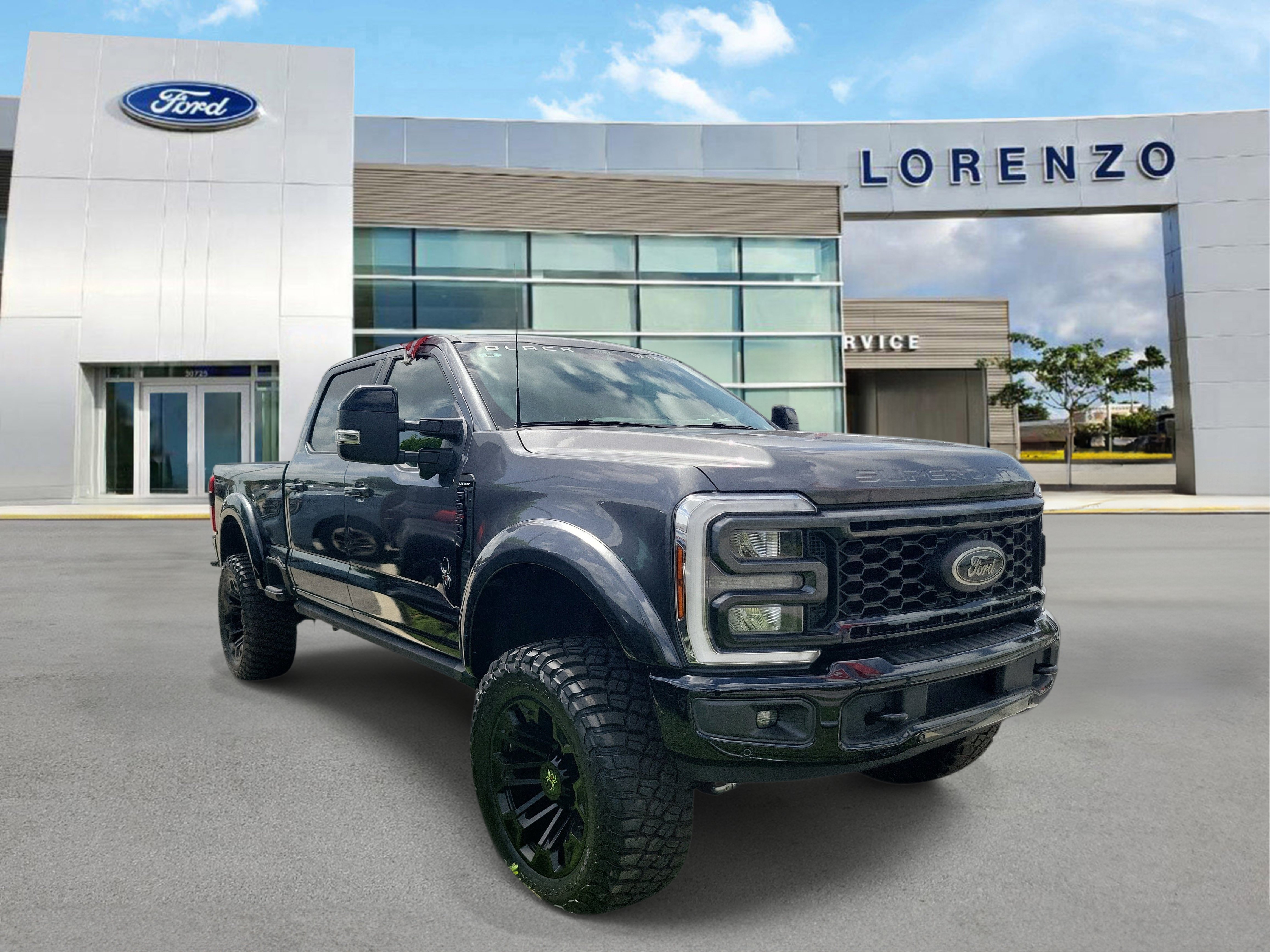 New 2026 Ford F250 Lariat w/ Black Appearance Package AWD/4WD image 3