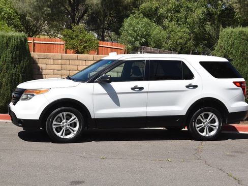 Used 2015 Ford Explorer 4WD Police Interceptor w/ Interior Upgrade Package image 2