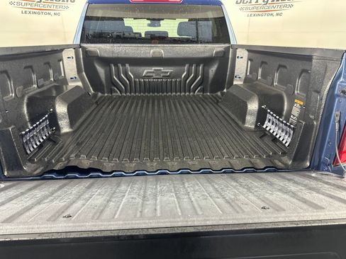 Used 2024 Chevrolet Silverado 1500 LT AWD/4WD image 27