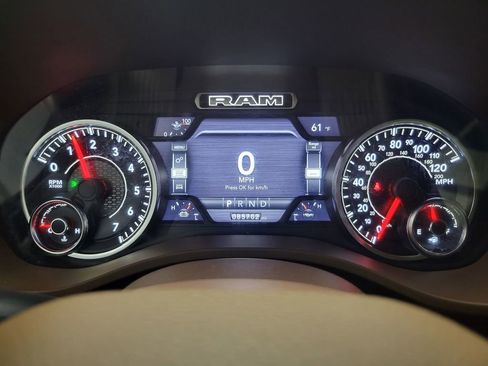 Used 2019 RAM 1500 Laramie image 18