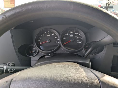 Used 2009 Chevrolet Silverado 1500 LS image 12