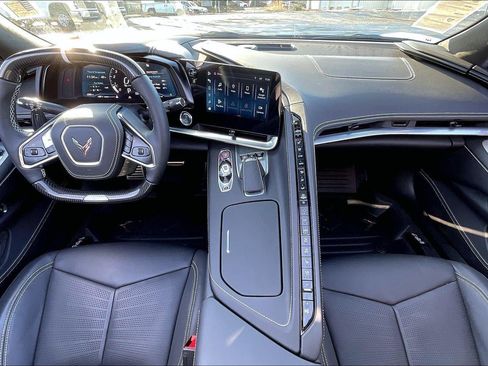 Used 2024 Chevrolet Corvette Z06 image 16