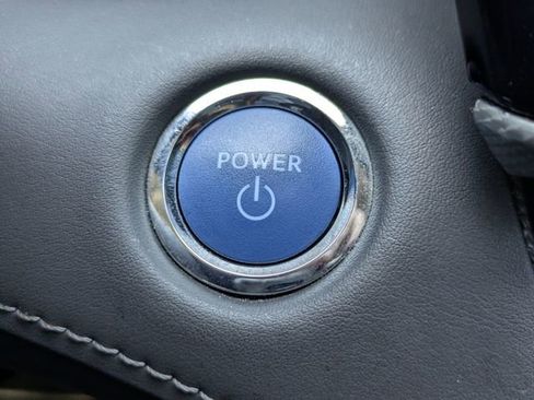 Used 2022 Toyota Highlander Platinum image 32