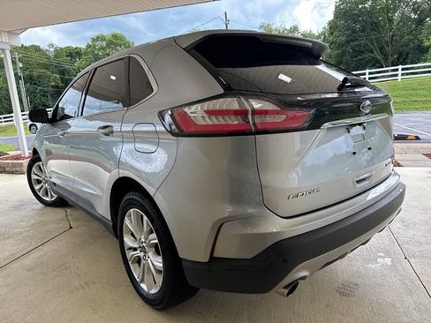 Used 2020 Ford Edge Titanium AWD/4WD image 8