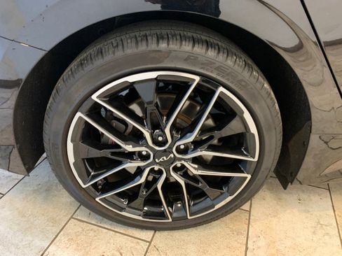 Used 2023 Kia K5 GT w/ GT1 Package FWD image 13