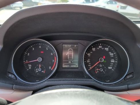 Used 2017 Volkswagen Passat 1.8T S image 11