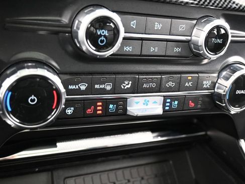 Used 2024 Ford F150 Raptor AWD/4WD image 23