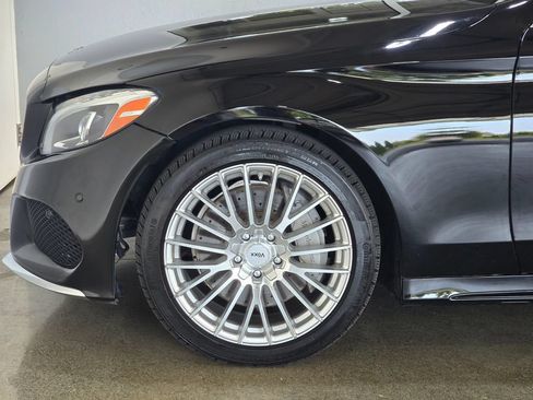 Used 2016 Mercedes-Benz C 300 4MATIC Sedan image 9