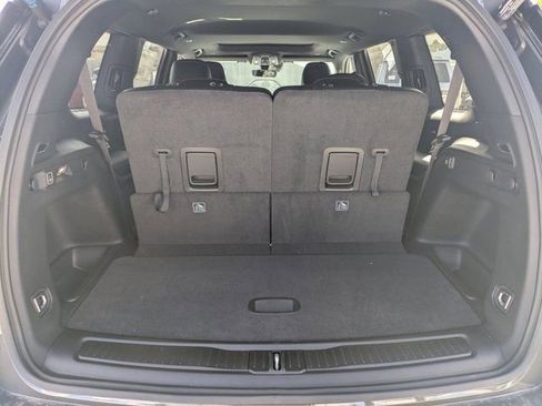 New 2025 Jeep Grand Cherokee L Altitude image 11