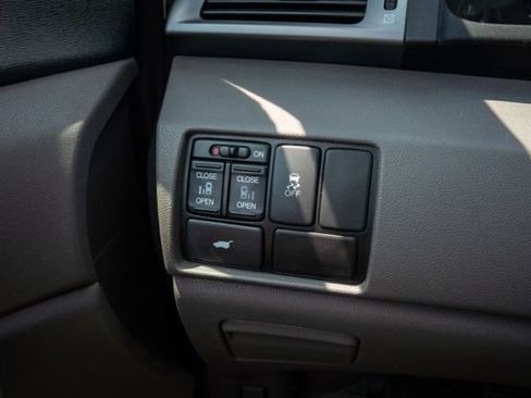 Used 2013 Honda Odyssey EX-L image 16