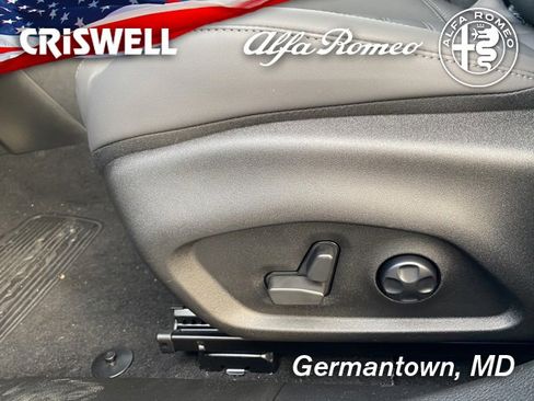 New 2024 Alfa Romeo Tonale Veloce image 21