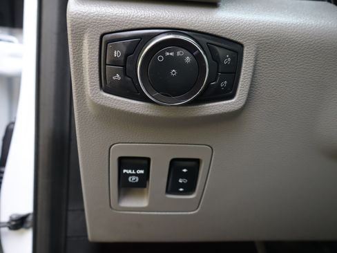 Used 2019 Ford F150 Lariat AWD/4WD image 27