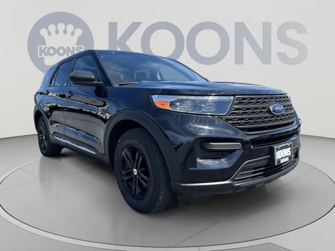 Used 2021 Ford Explorer XLT AWD/4WD image 18