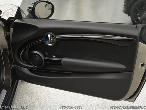 Used 2017 MINI Cooper S image 29