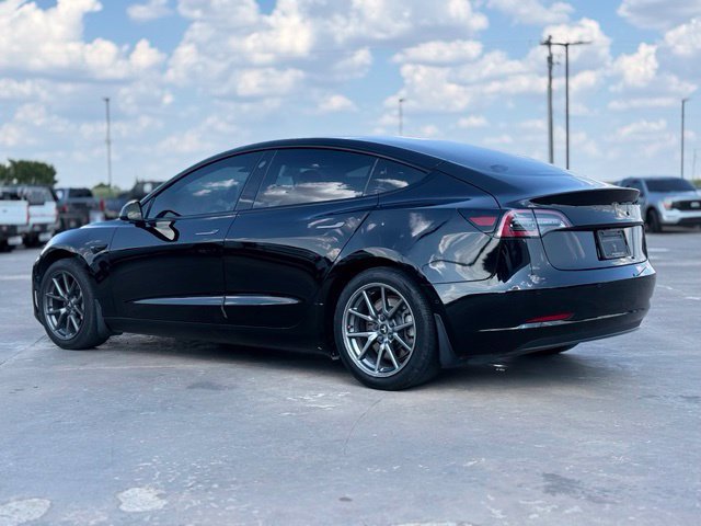 Used 2021 Tesla Model 3 Standard Range Plus RWD image 4