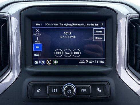 Used 2023 Chevrolet Silverado 1500 Custom image 21