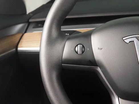 Used 2023 Tesla Model 3 Standard Range RWD image 20