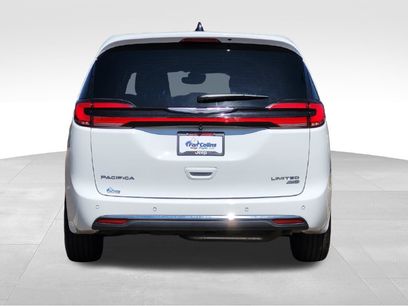 Used 2026 Chrysler Pacifica Limited