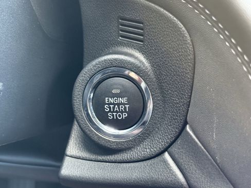 Used 2025 Subaru Outback Limited w/ Popular Package #2 image 18